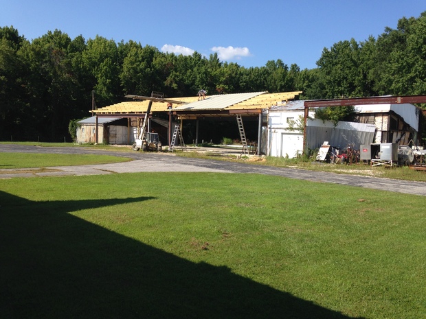 Essex Pilots work together to rebuild hangars